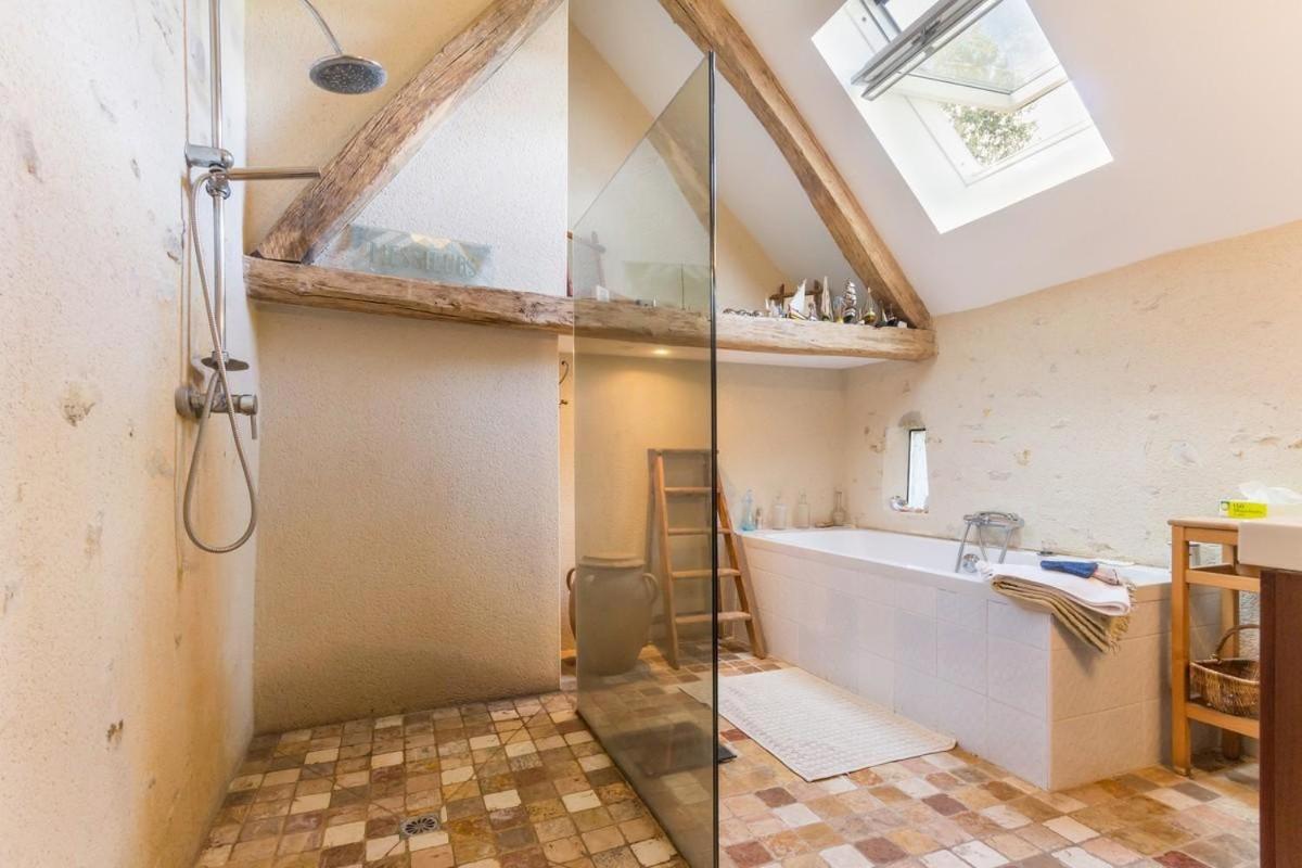 La Thibaude - Livry Bed & Breakfast Livry  Luaran gambar